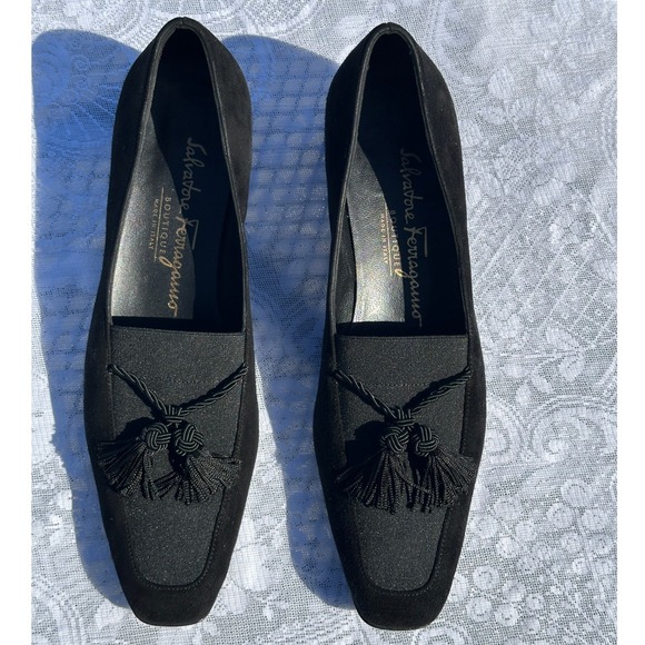 Ferragamo Black Suede "Poker" Tassel Block Heel Pumps Box - Y2K Vintage (Size 7) - Picture 3 of 7